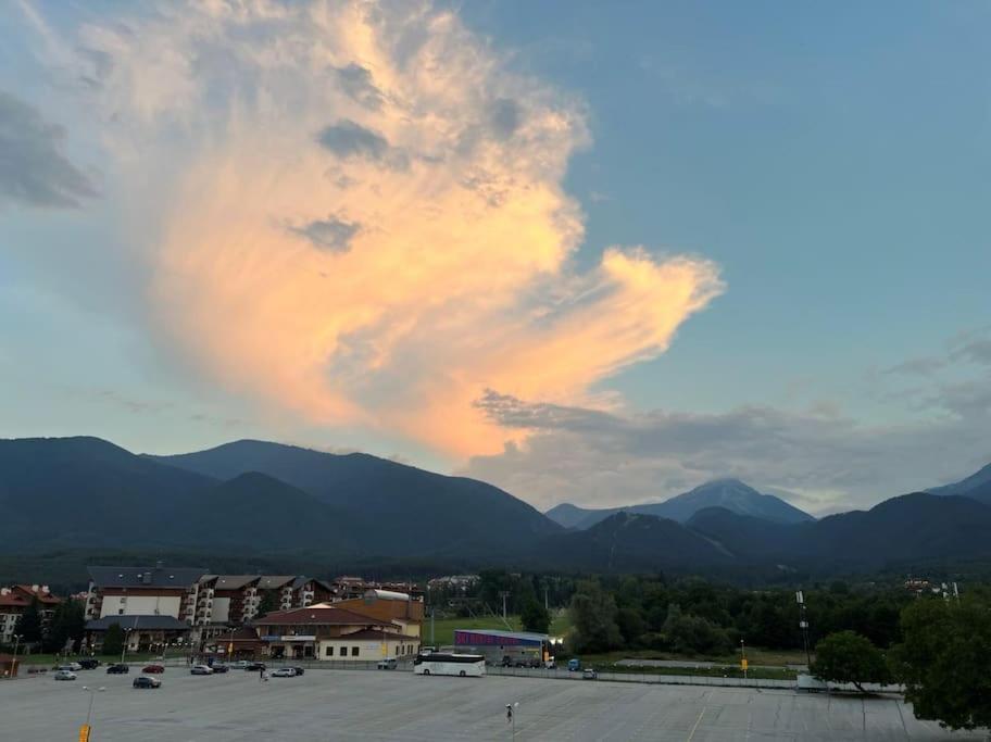 Gondola Lift Apartment Bansko Exterior foto